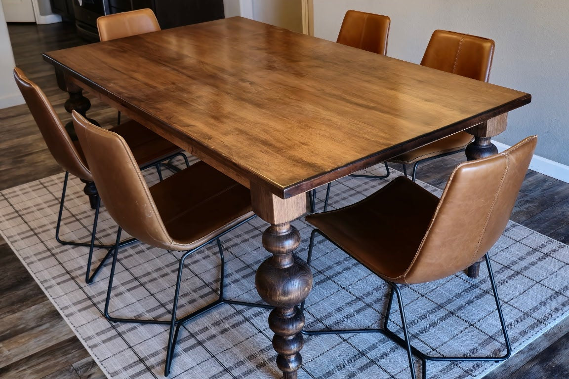 Cheyenne Table