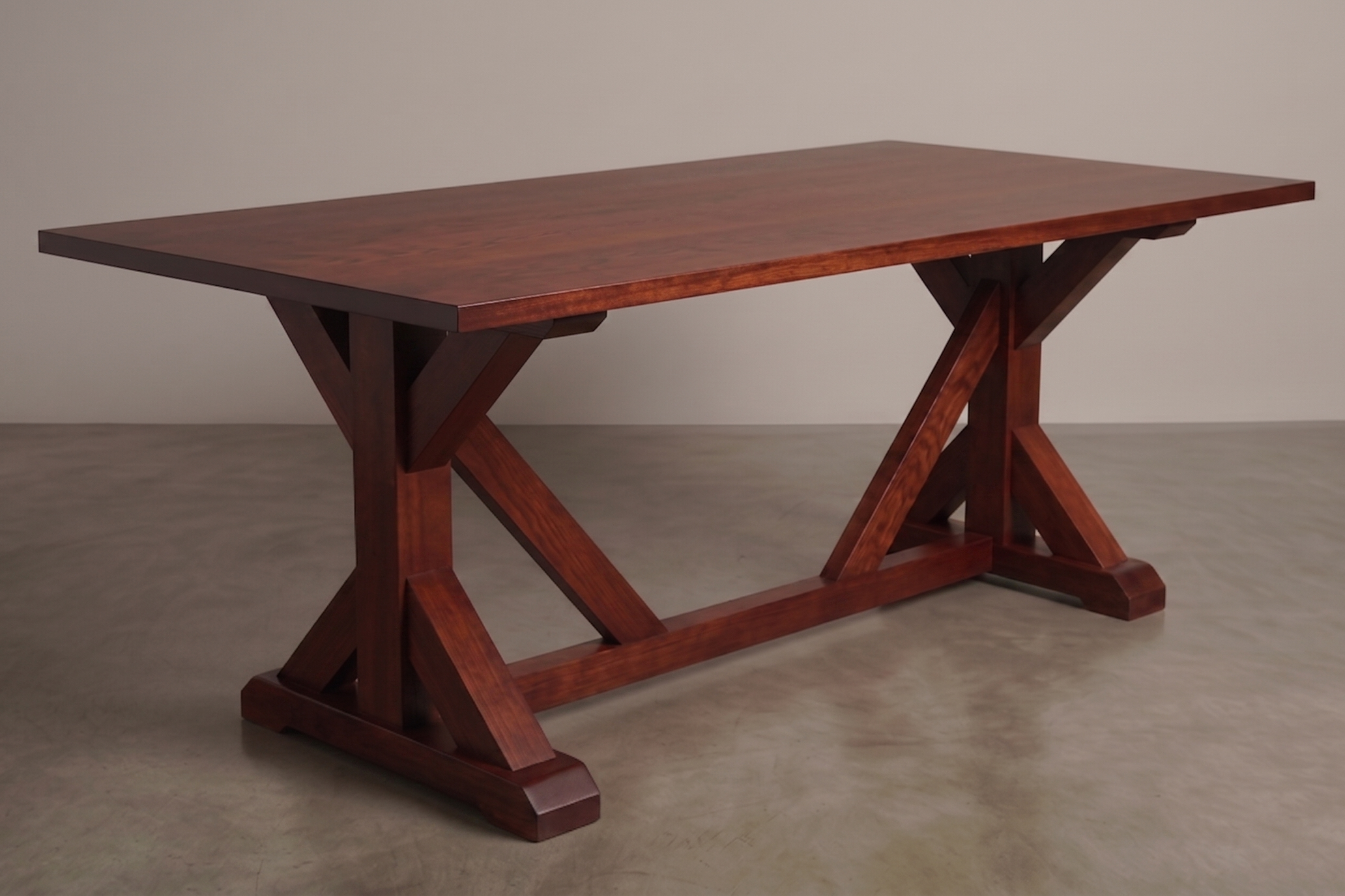 Jasmine Table
