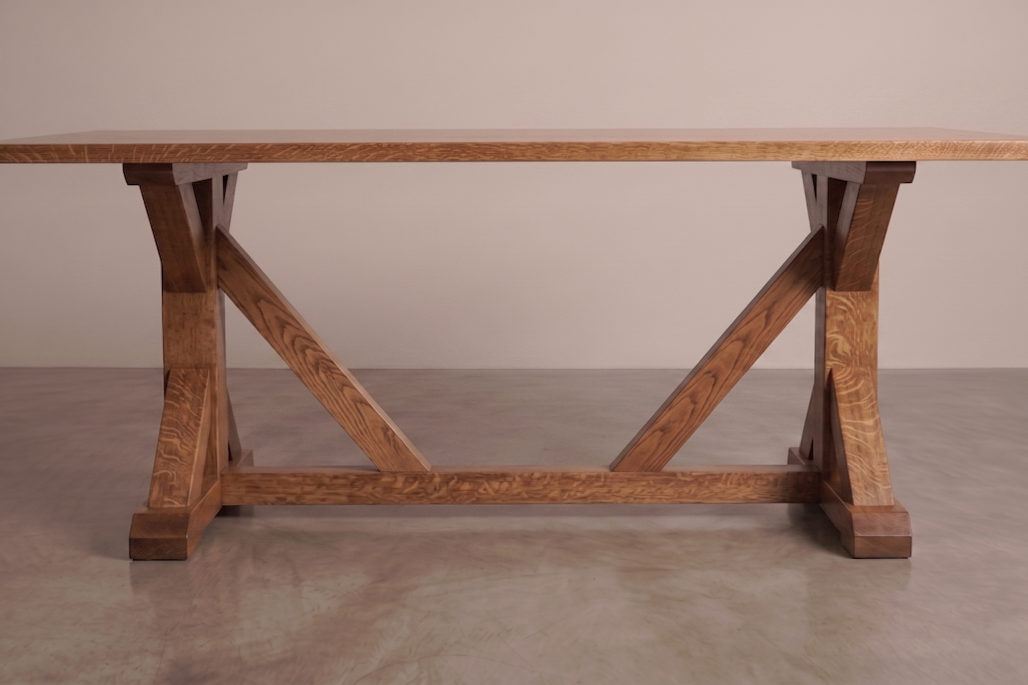 Jasmine Table