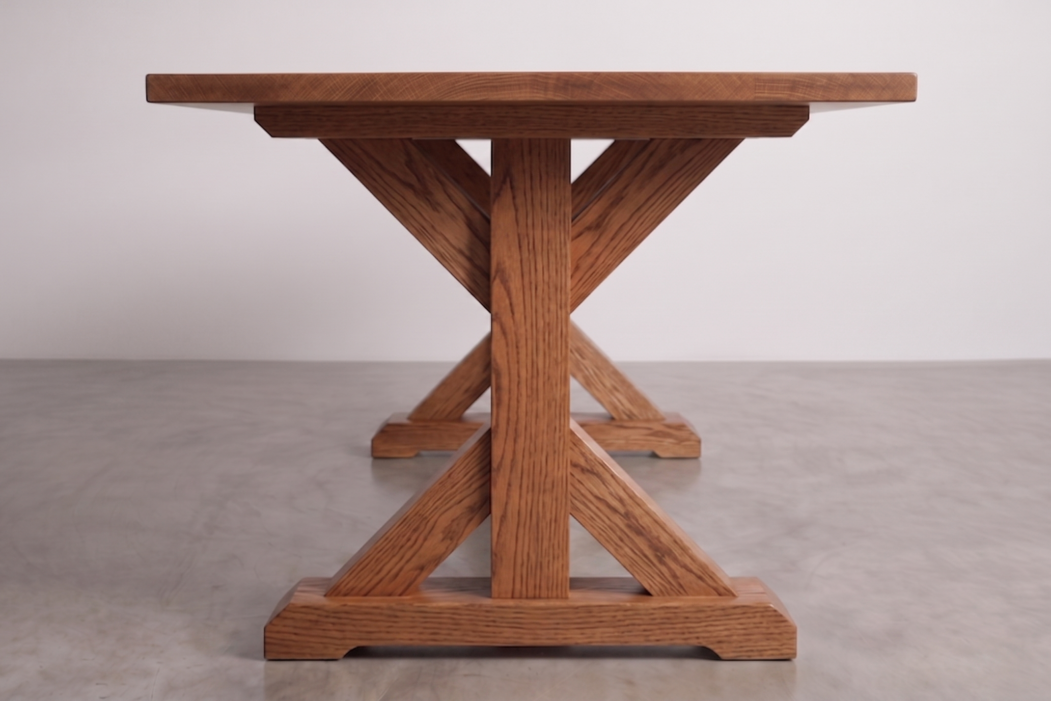 Jasmine Table