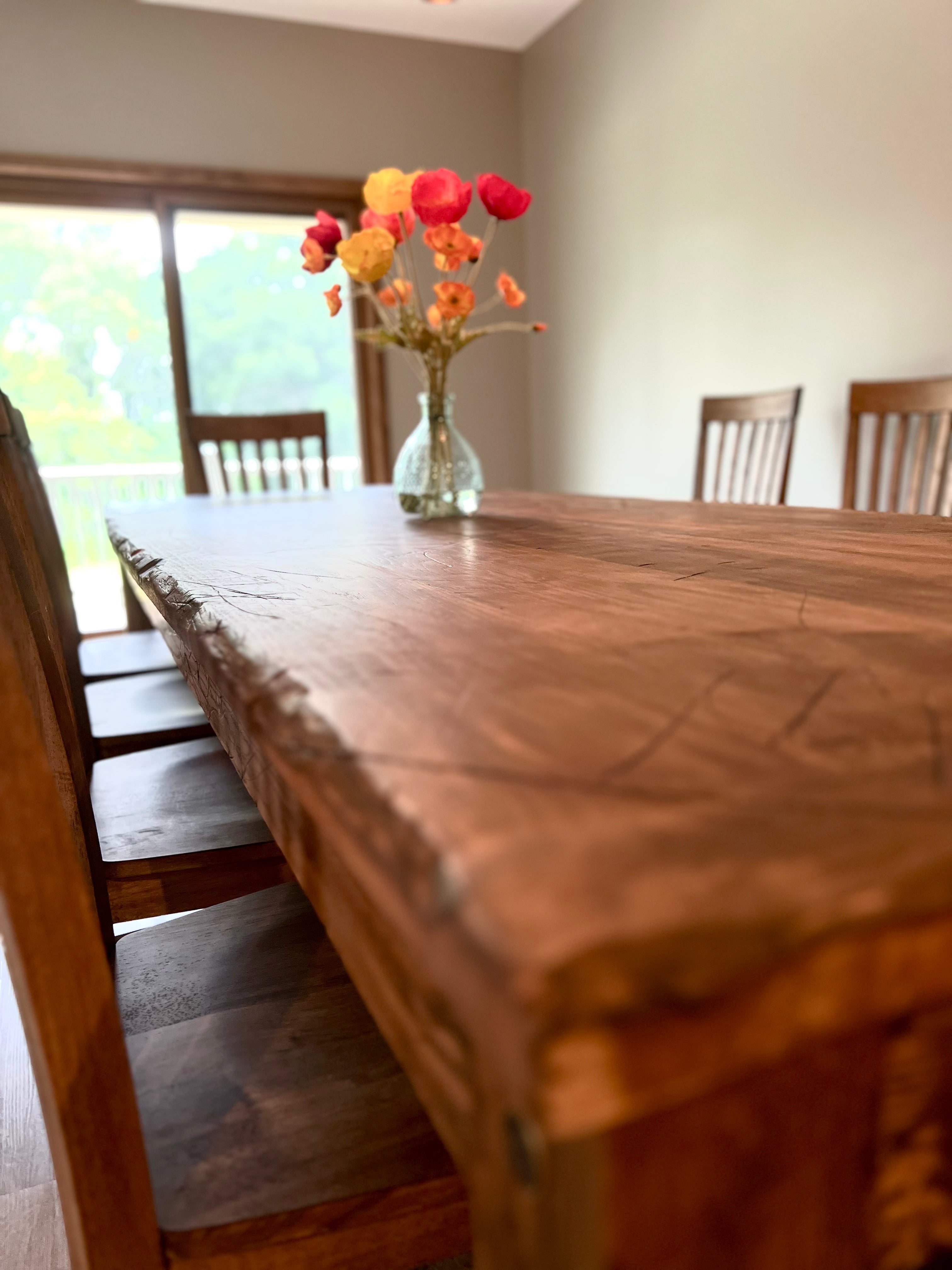 Classic Chunky Farmhouse Style; Winter Buck Brown W/Matching Fence Style Chairs (Extreme Rustic Style)