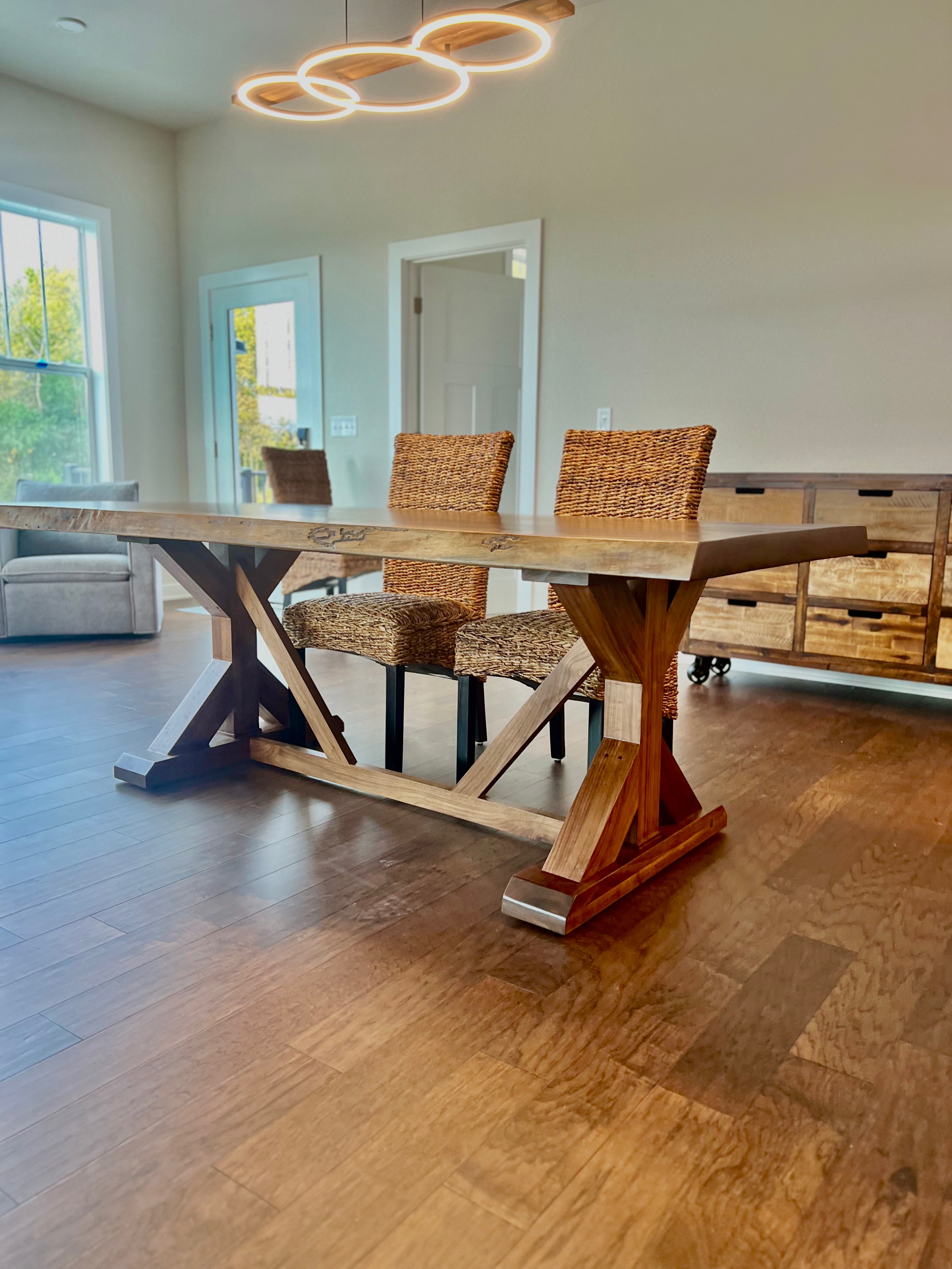 Live Edge Walnut Jasmine Base W/Matching Bench And Golden Mesh Chairs