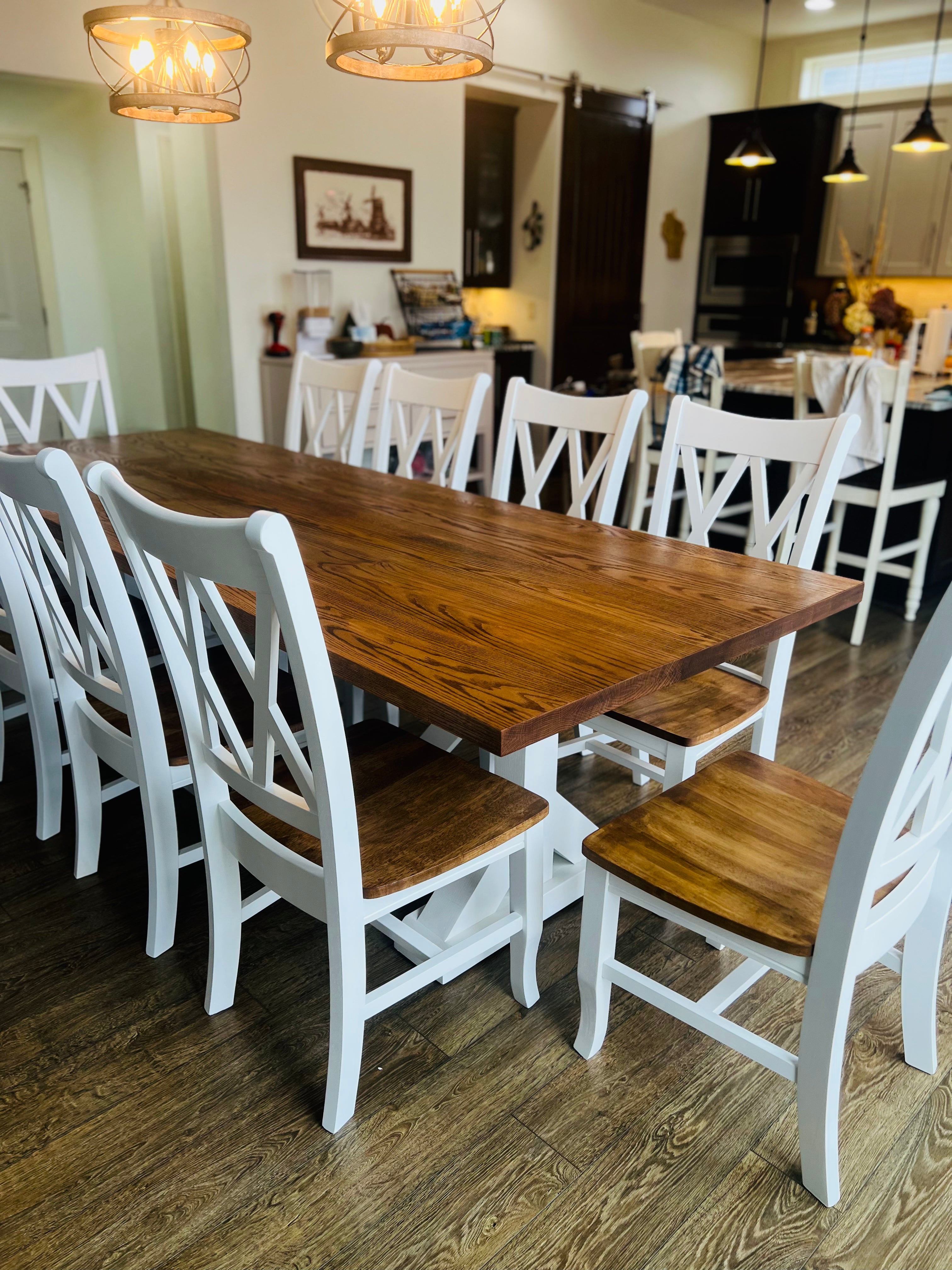 Jasmine Table with Wyoming Prairie Tan Top & White Base W/Matching Chairs