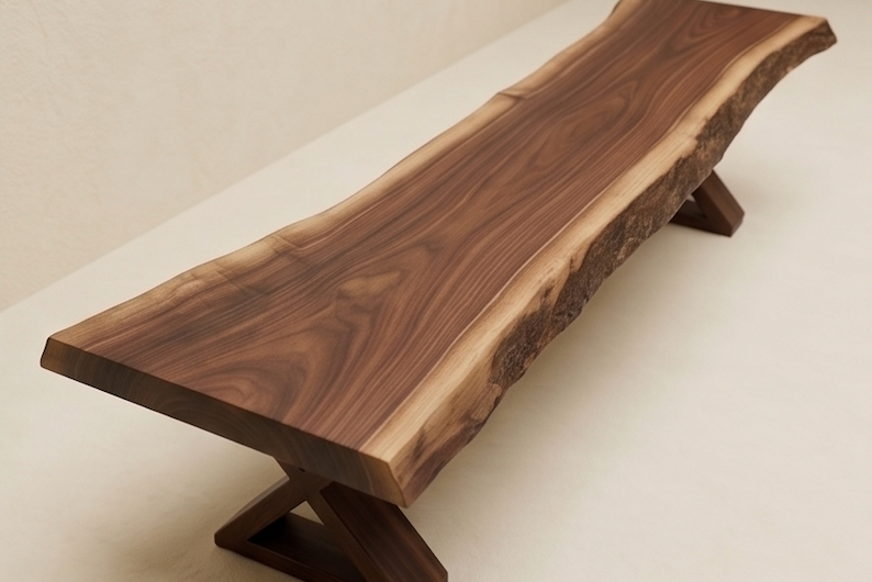 Leila Bench