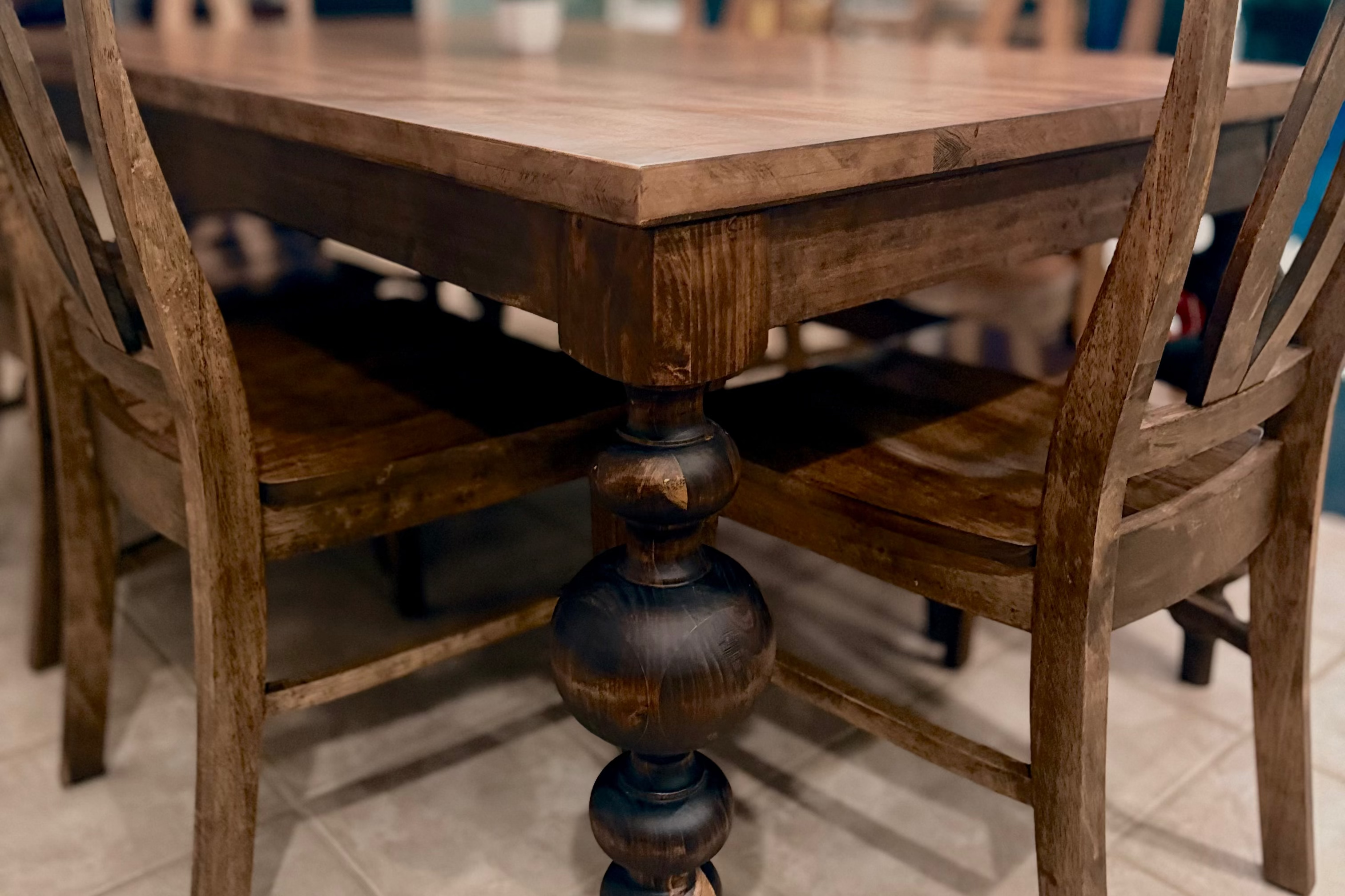 Cheyenne Table