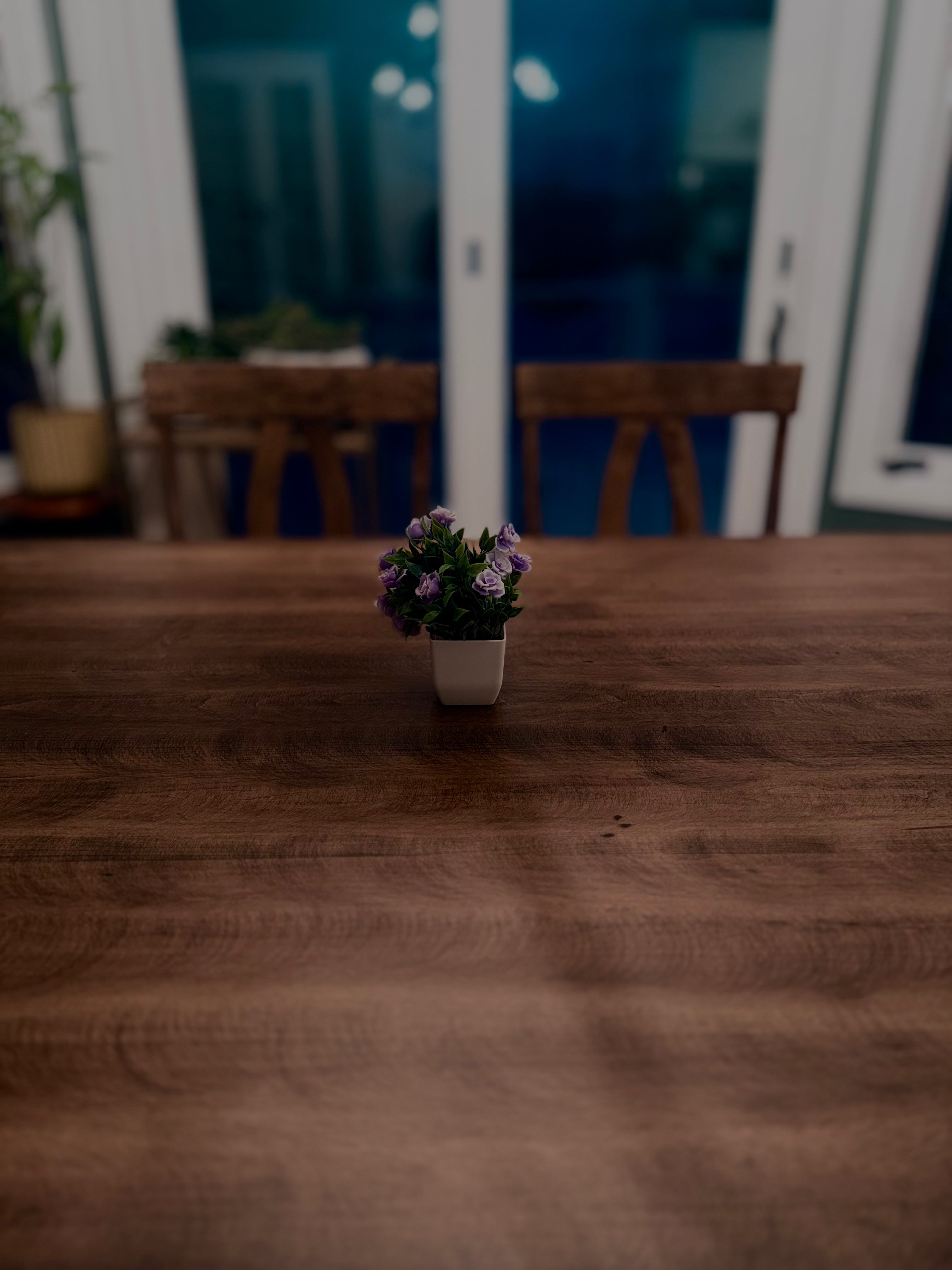 Cheyenne Table