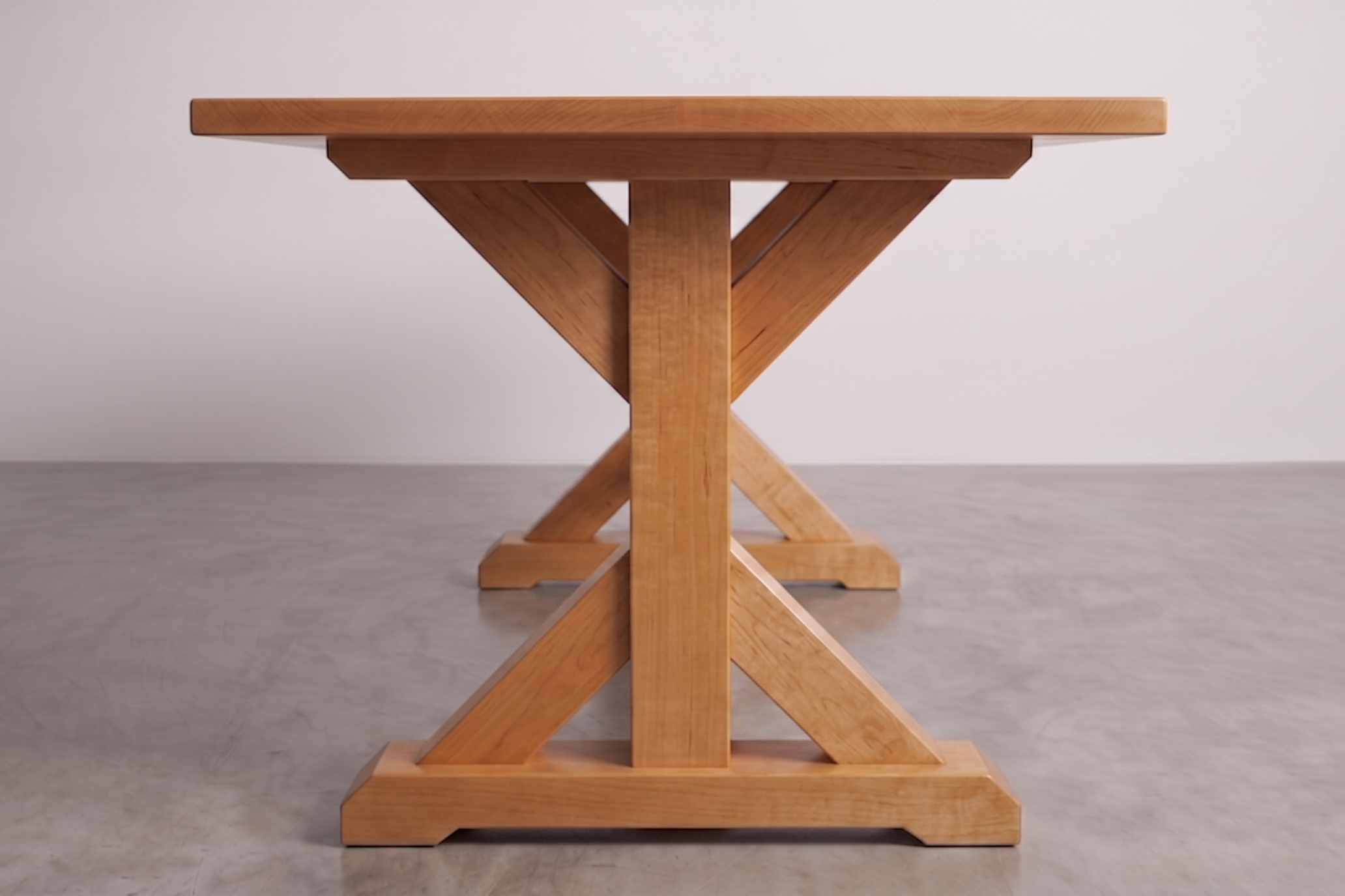Jasmine Table