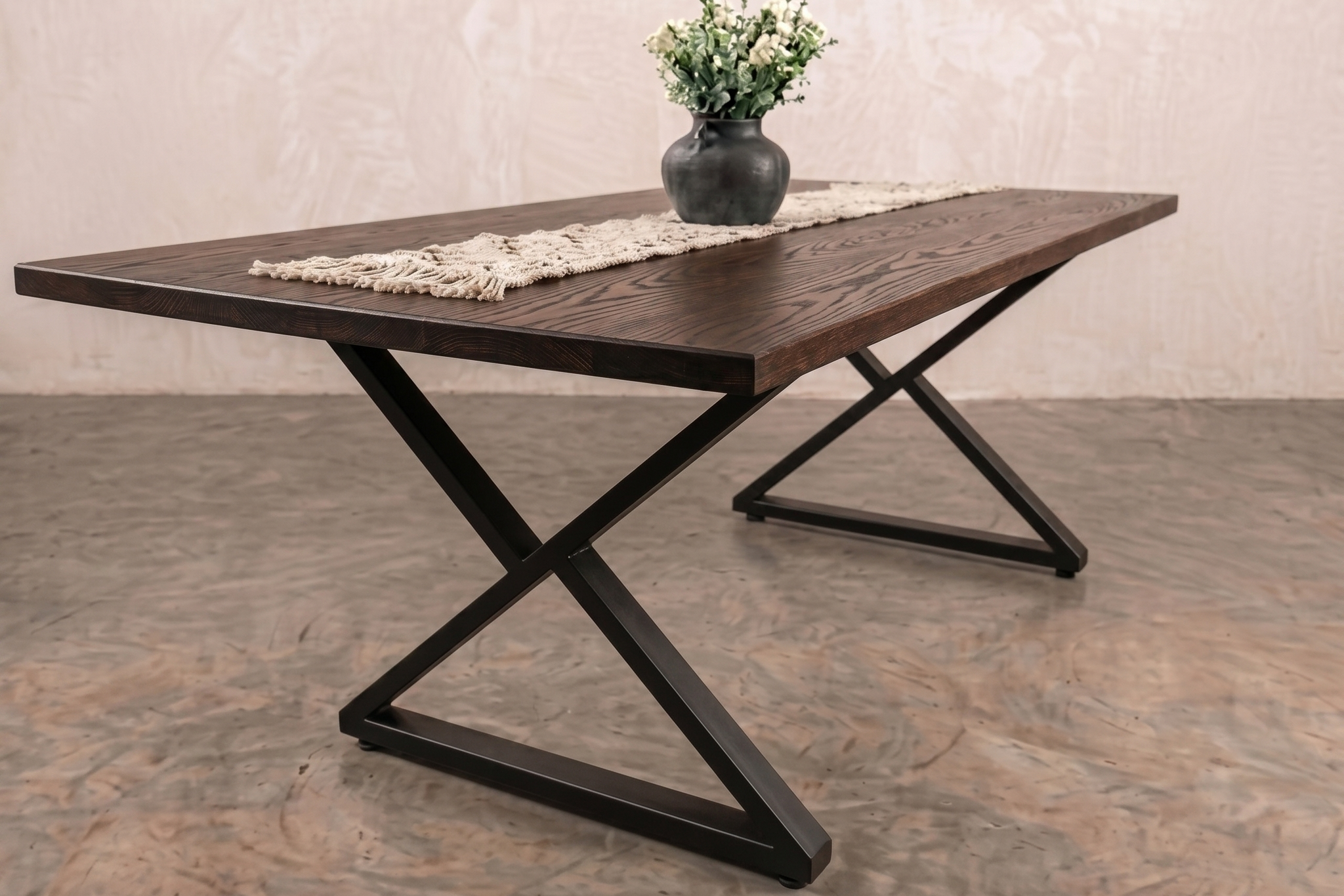 Dakota Table