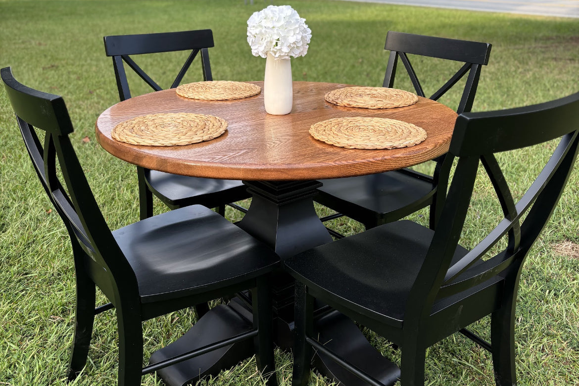 Circle Court Pedestal Table