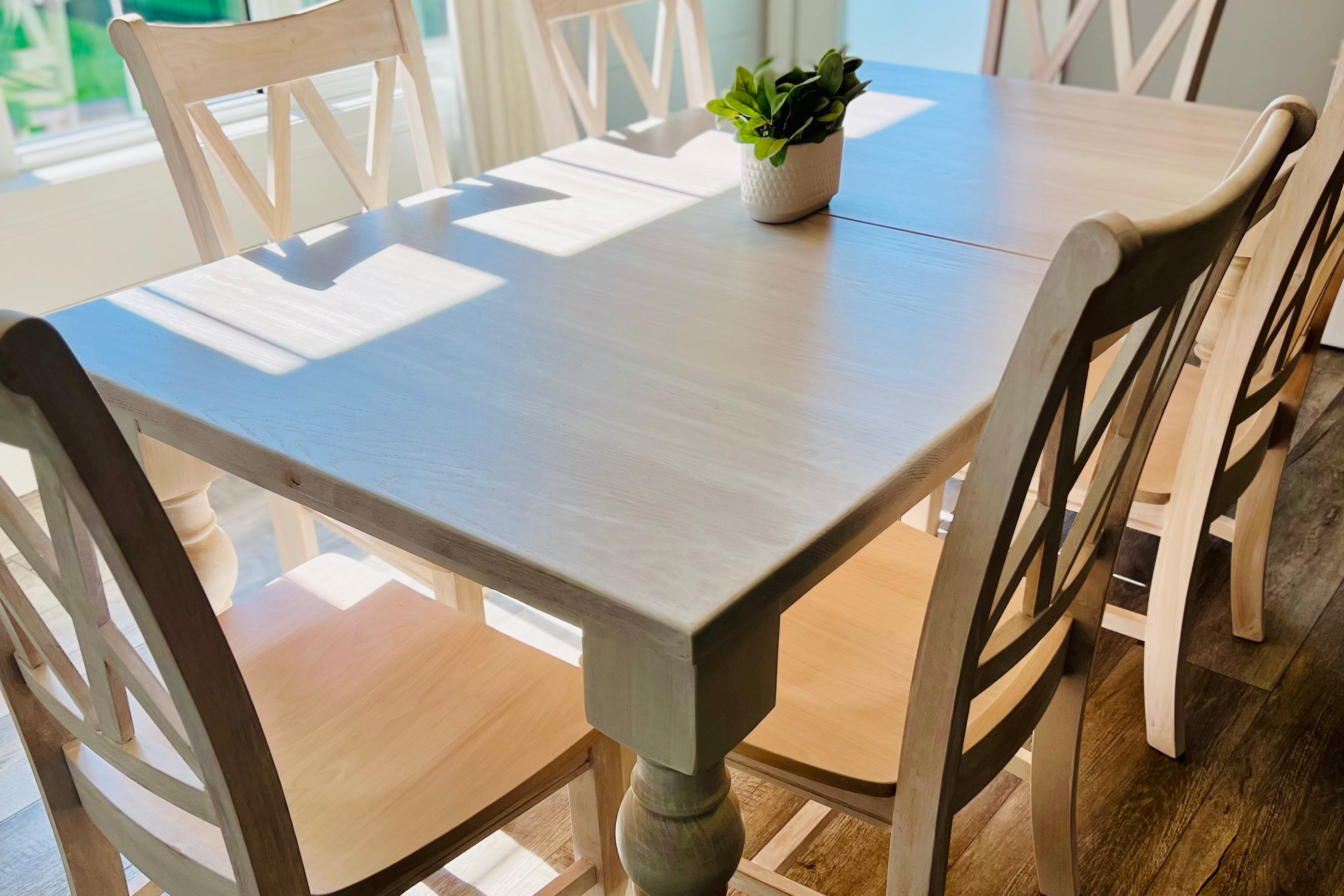 Taylor Table