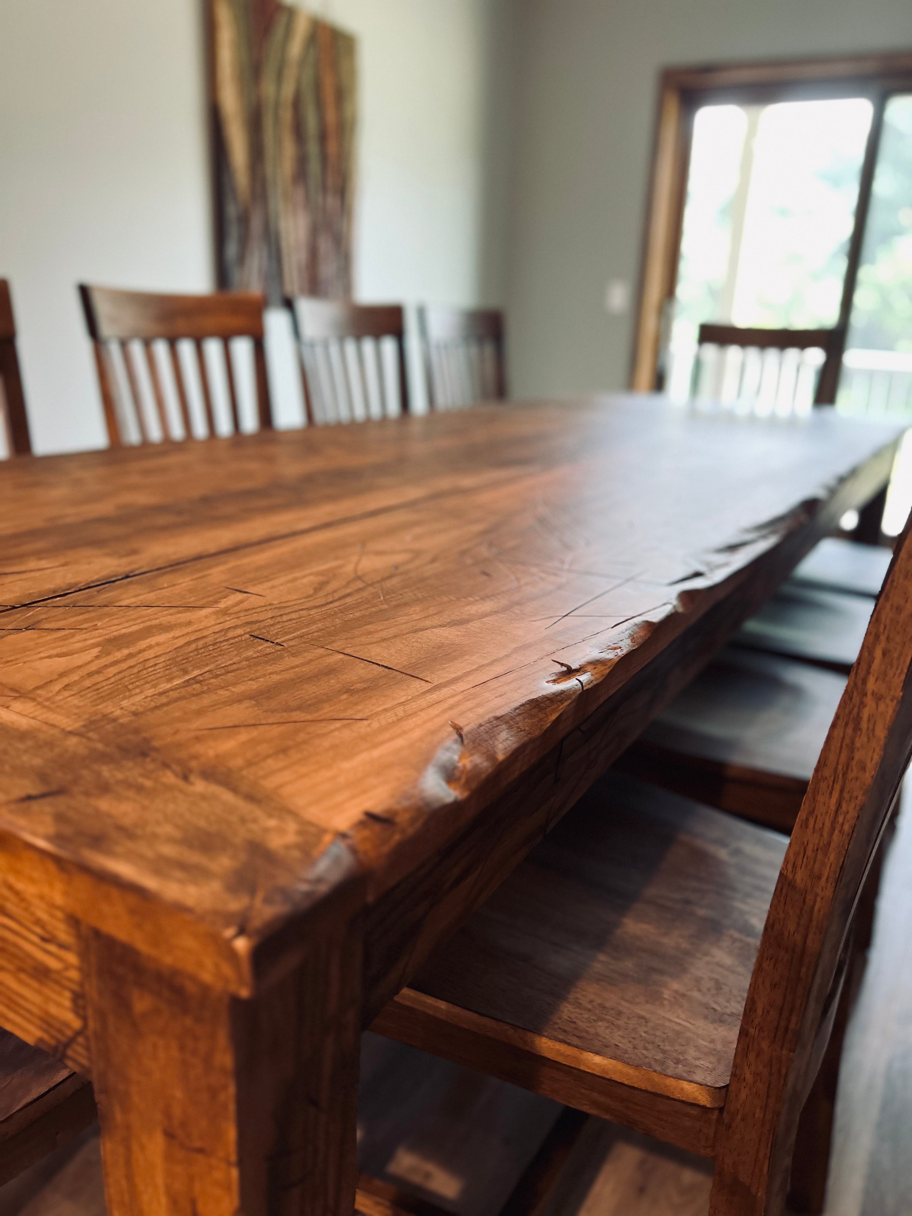 Classic Chunky Farmhouse Style; Winter Buck Brown W/Matching Fence Style Chairs (Extreme Rustic Style)