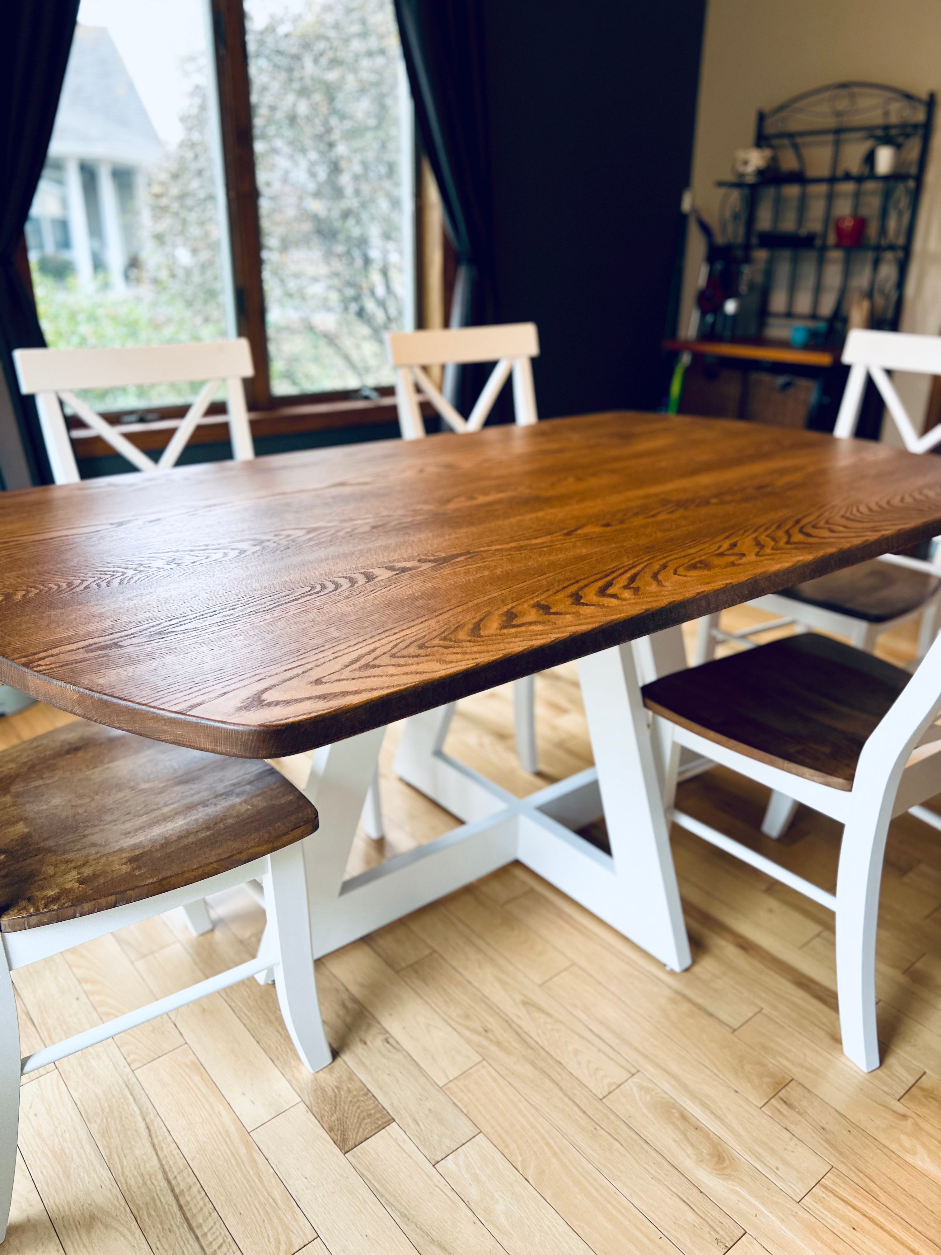 Eli Oval Dining Set – Solid Red Oak Wyoming Prairie Tan Finish/ White Base with Matching X-Back Chairs