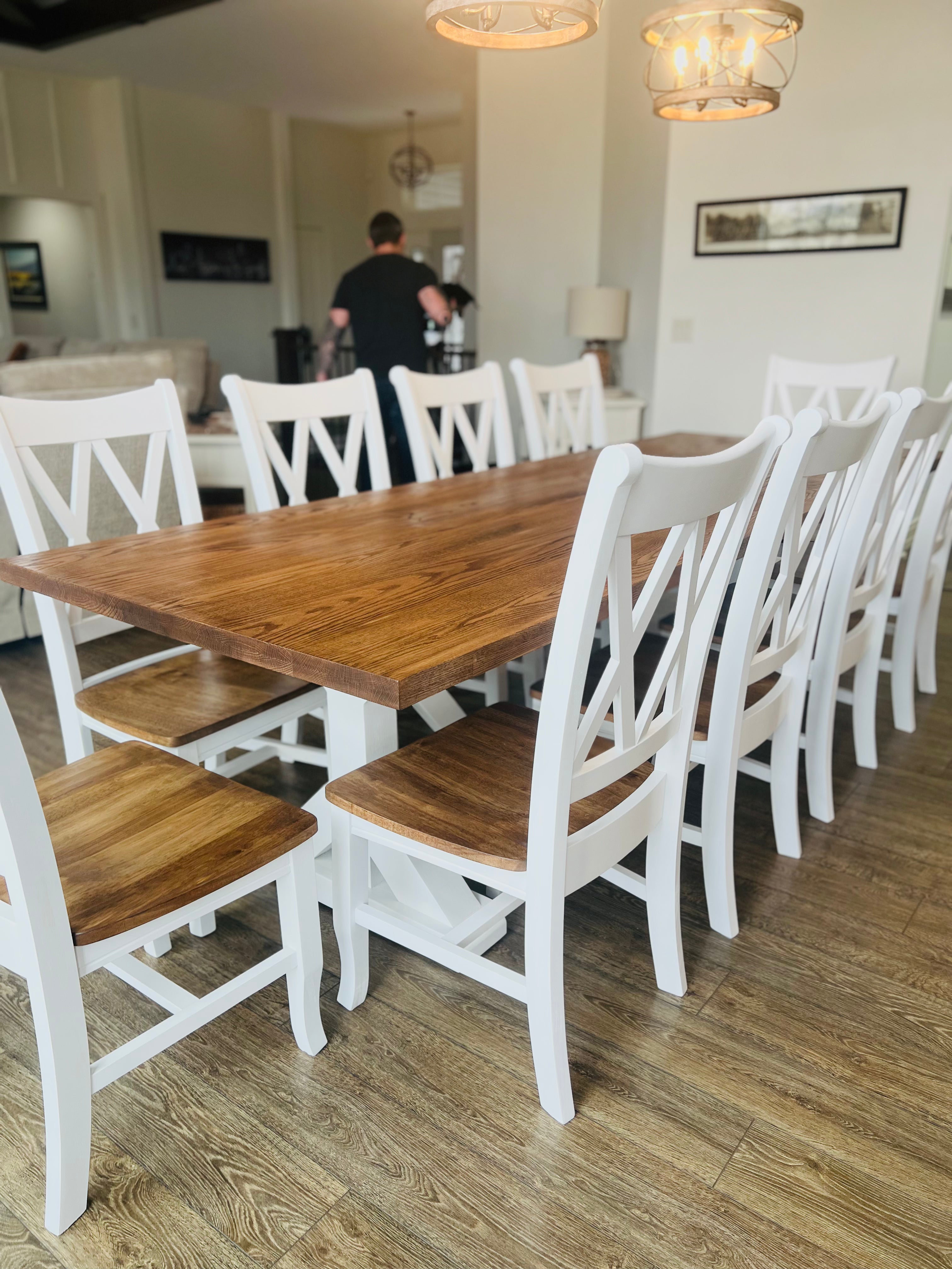 Jasmine Table with Wyoming Prairie Tan Top & White Base W/Matching Chairs