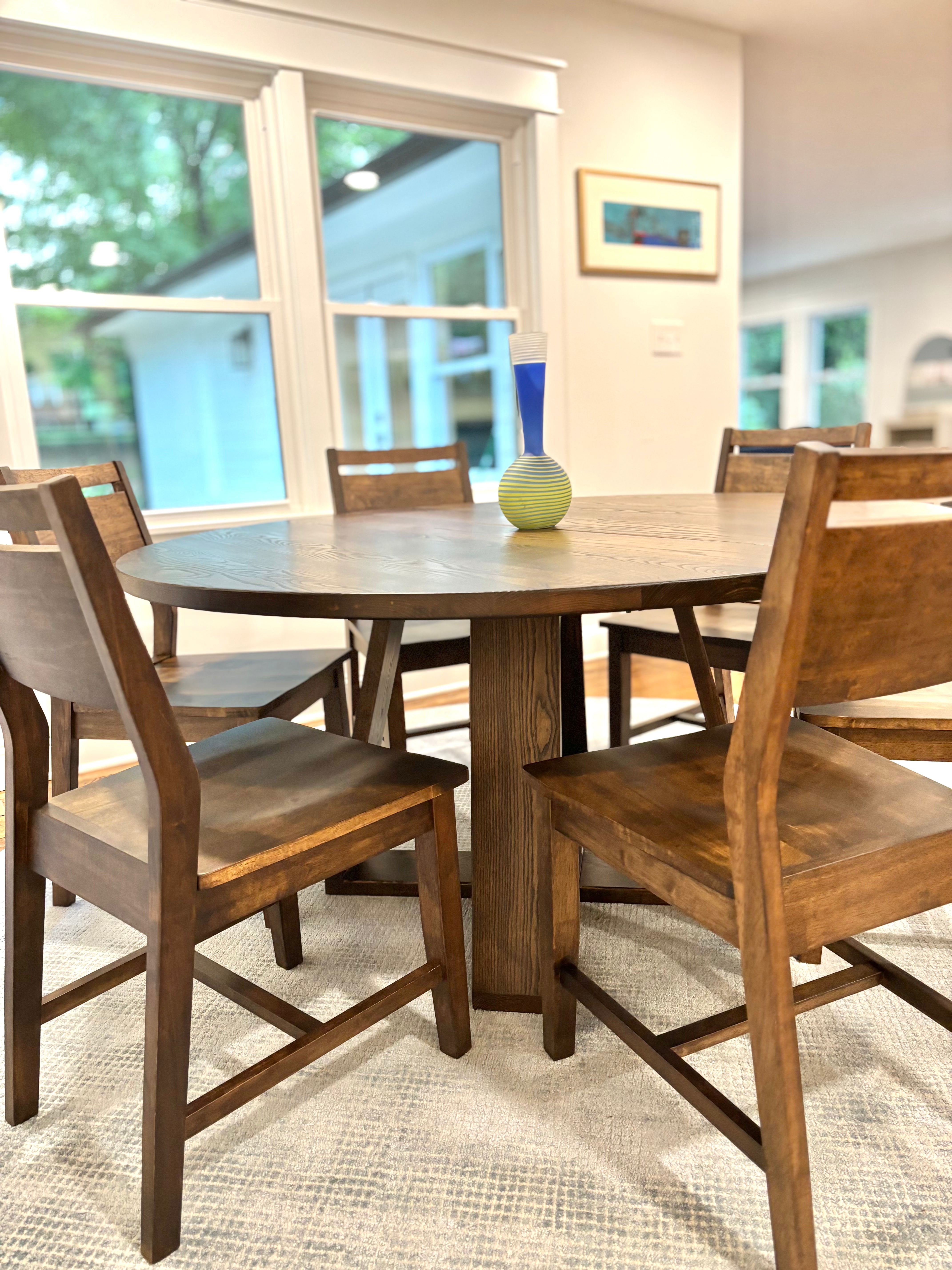 Circle Court Table W/24" EXTENSION in Winter Buck Brown Finish with Classic Farmhouse Chairs