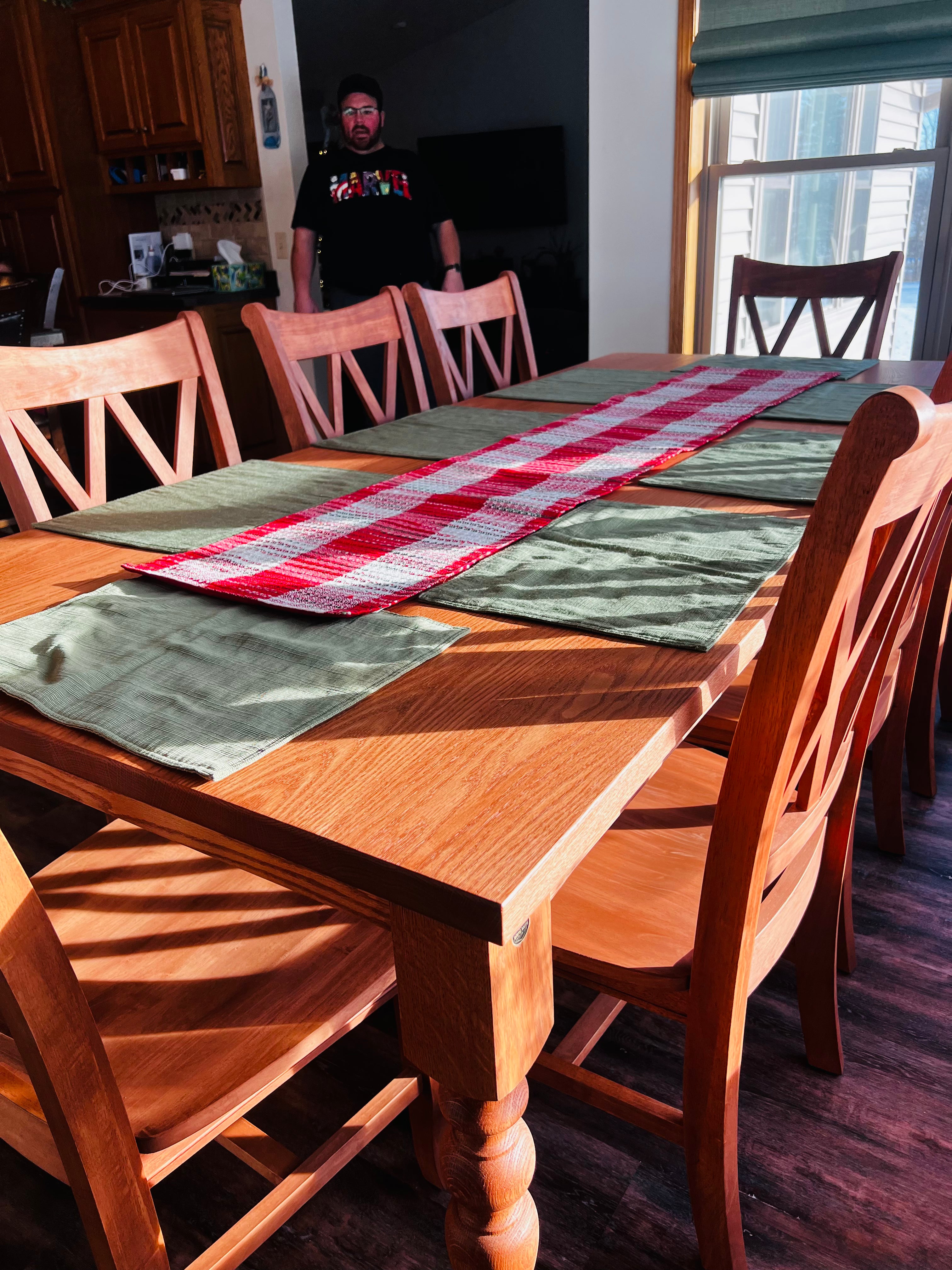 Classic RC Skinny Legs Solid Red Oak Dining Table w/ Matching Chairs